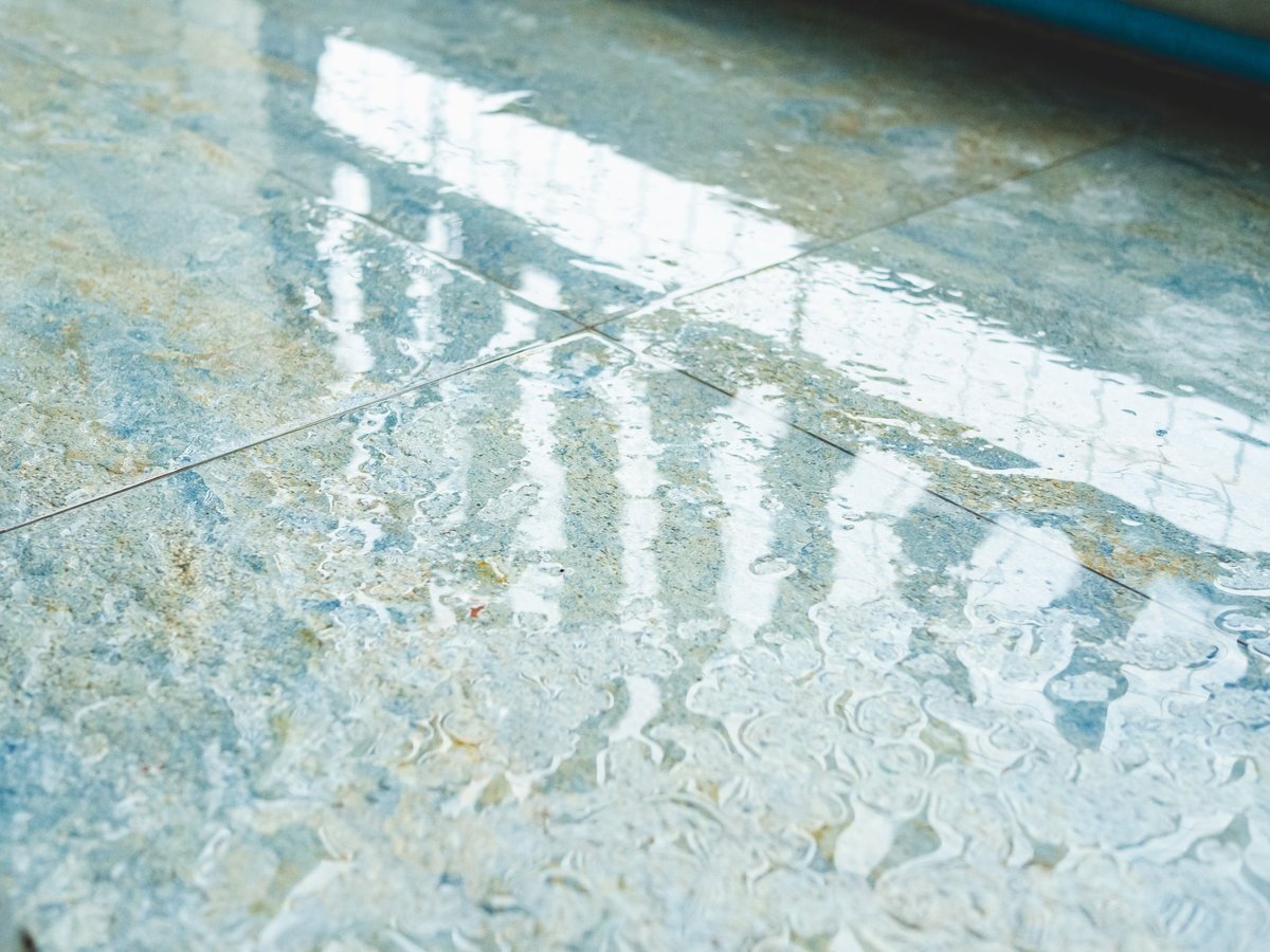 3D epoxy floor with water effect